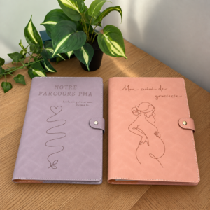 Lot de 2 classeurs : Parcours PMA & Mon suivi de grossesse / 5 € de remise